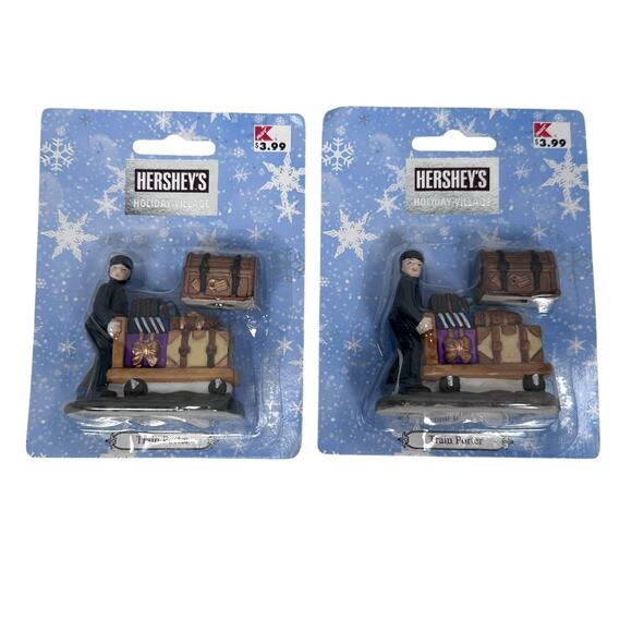 Hershey's Holiday Village Train Cocoa Bean Crates & All Aboard Figurines Lot 4 - Picture 5 of 7